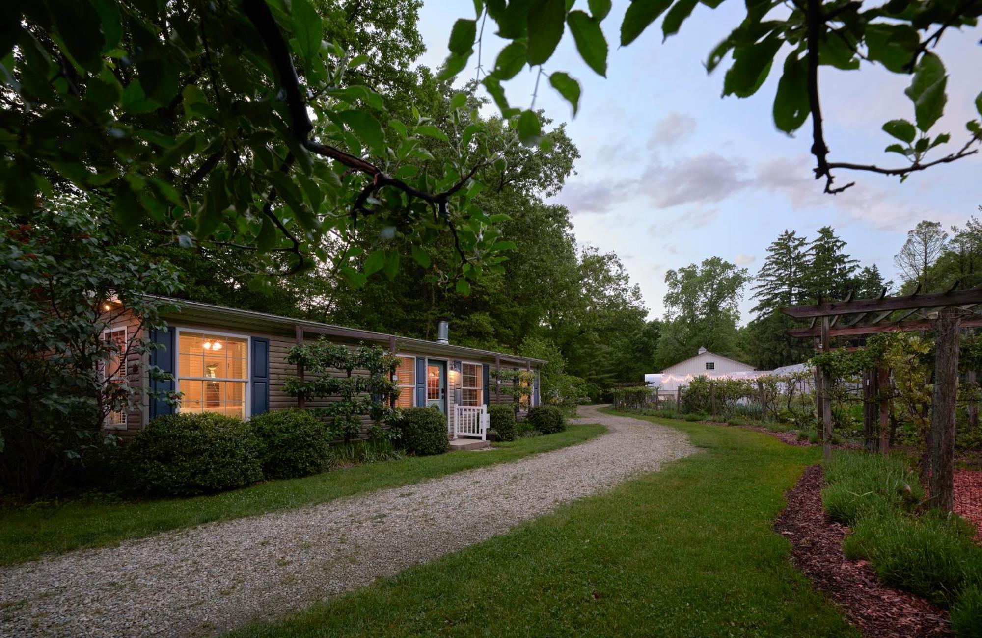 Goldberry Woods- A Modern Farm Resort Union Pier 外观 照片